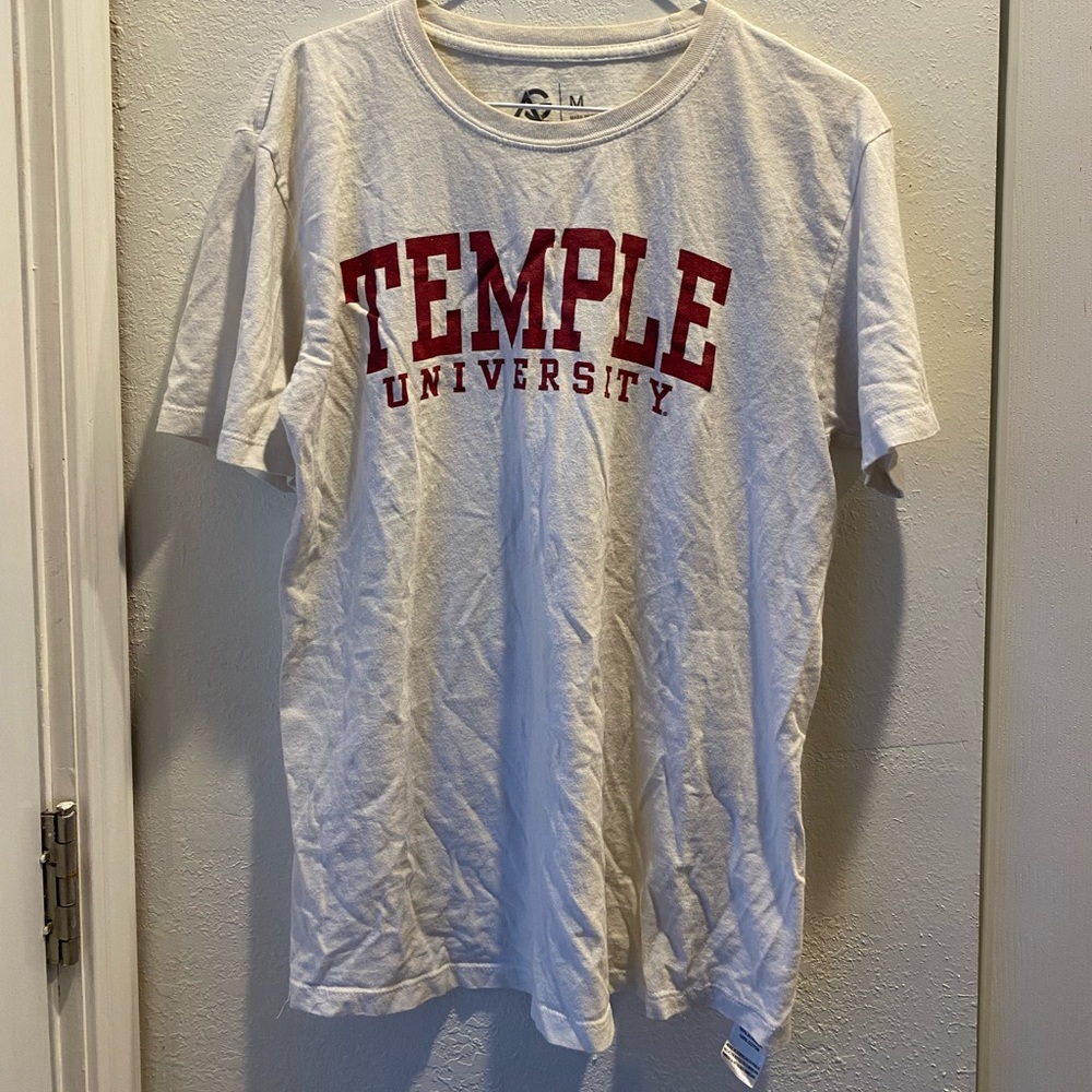 Temple University Tshirt Medium